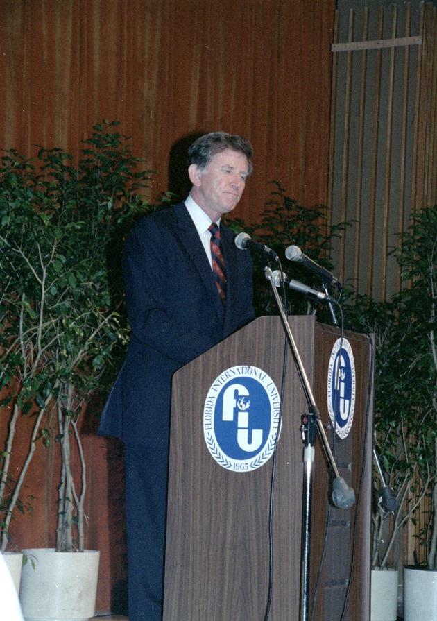 US Senator Gary Hart on stage at Florida International University 5