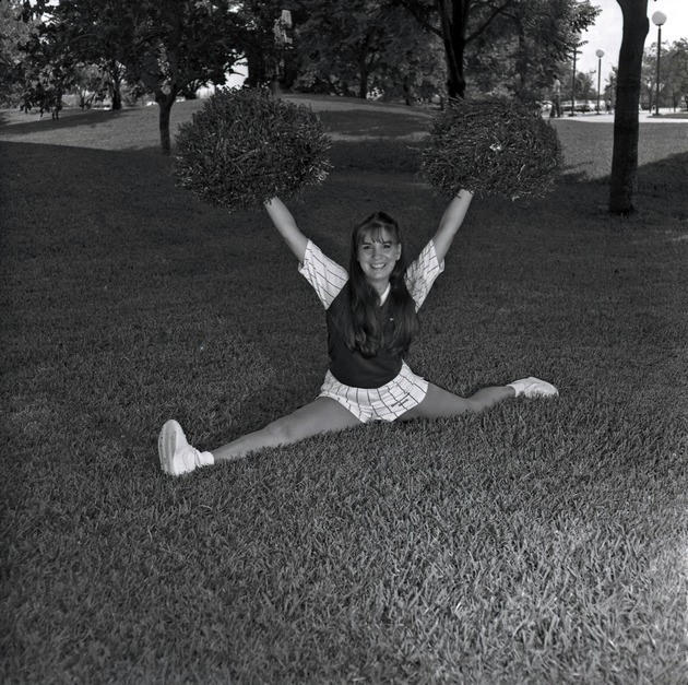 Florida International University 1982 Cheerleaders 20