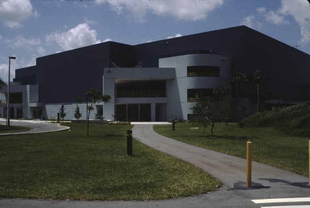 Sunblazer Arena, Tamiami Campus