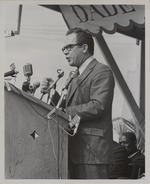 [1971-01-25] Miami-Dade Mayor Stephen Clark remarks groundbreaking for Florida International University