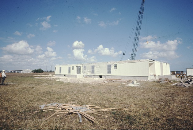 Modular building construction Tamiami Campus