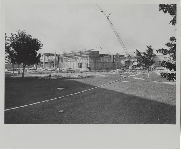 Construction on North Miami Campus Florida International University - Recto