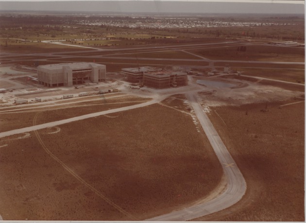 Aerial view of Tamiami Campus Florida International University - Recto
