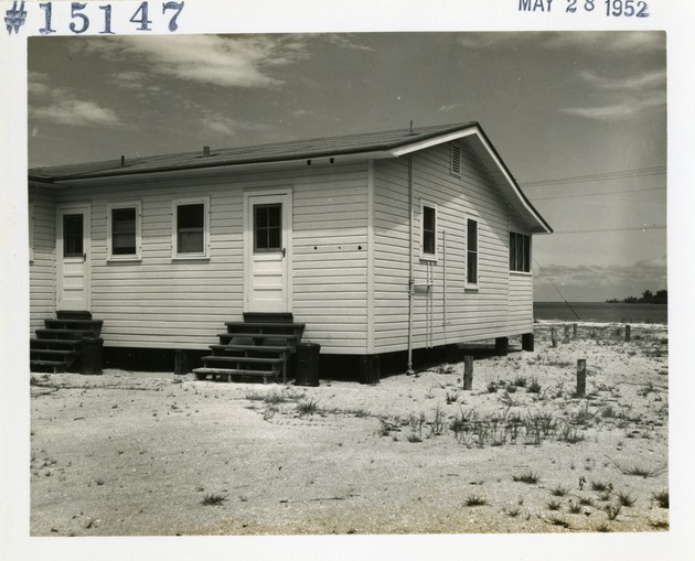 Ocean view of Historic Apartments circa 1952 - Recto