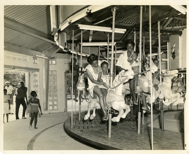 Merry-Go-Round - Recto
