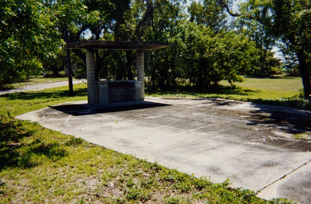 View of the green pavilion area pre-restoration