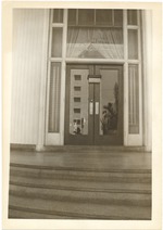 [1950/1959] Door to cocktail lounge