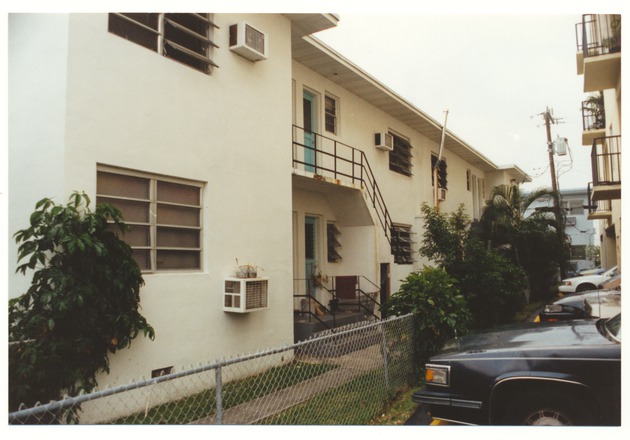 Florence Manor Apartments, Marseilles Drive