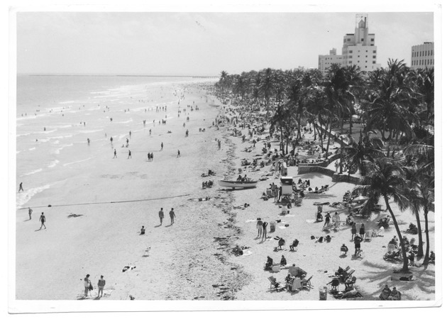 Lummus Park looking south