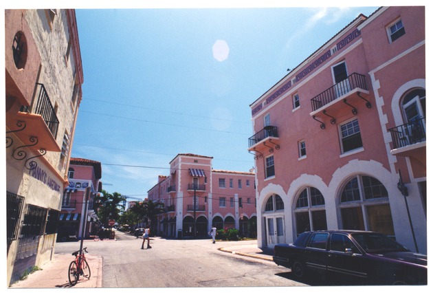Miami Beach Street Scene, Espanola Way - 
