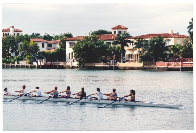 Rowers on Indian Creek - 