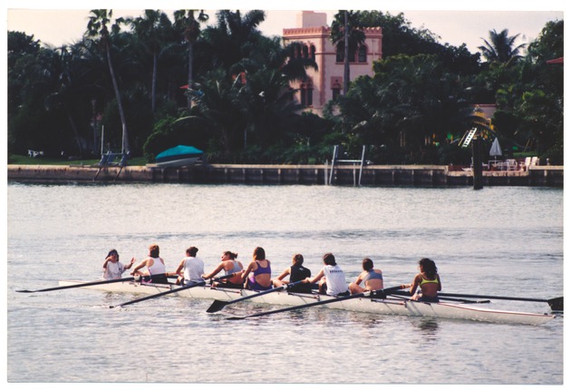 Rowers on Indian Creek - 
