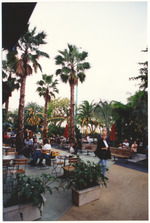 Lincoln Road Outdoor seating