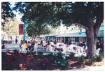 People dining outdoors on Lincoln Road