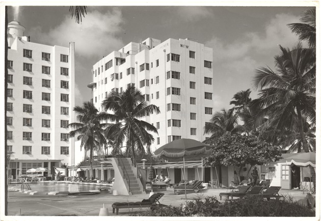The Sands Hotel pool - 