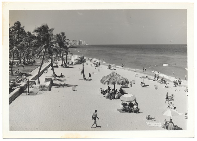 Lummus Park beach day - Recto Photograph