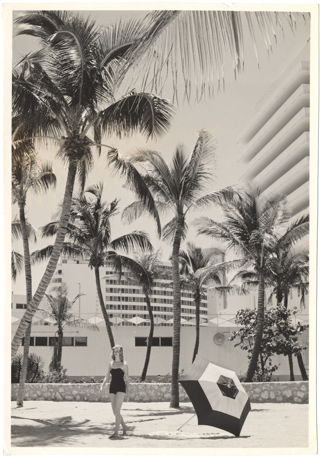 Alta Whipple beach modeling scene, March 1957 - 