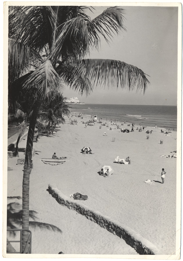 Beach scene, January 4, 1955 - 