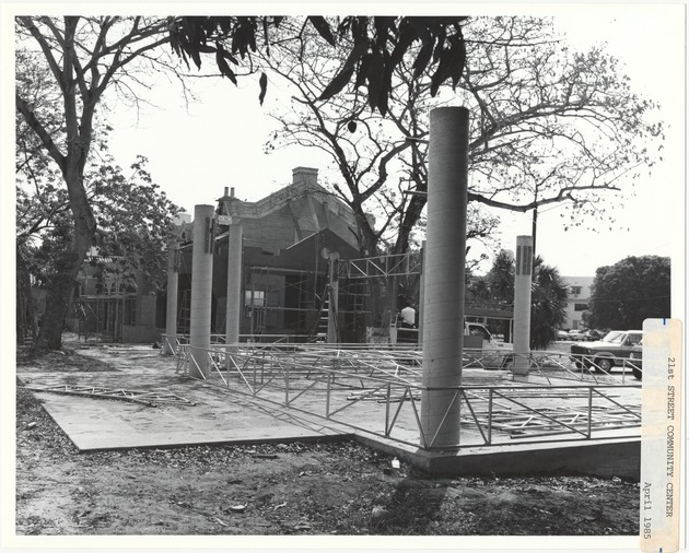 21st Street Community or Recreation Center during construction and remodeling in March of 1985 - 