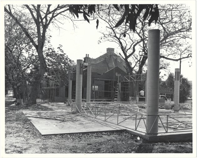 21st Street Community or Recreation Center during construction and remodeling in March of 1985 - 