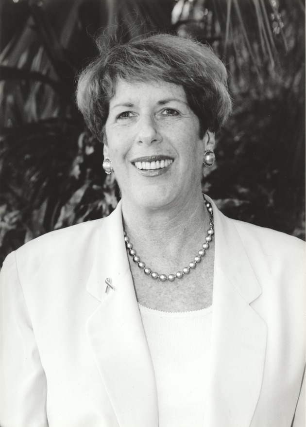 Portraits of Commissioners Nancy Liebman and Susan Gottlieb. - Photograph, recto: [Portrait of Commissioner Nancy Liebman]