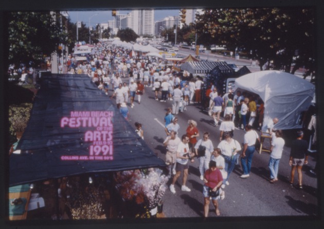 Miami Beach Festival of the Arts street scene