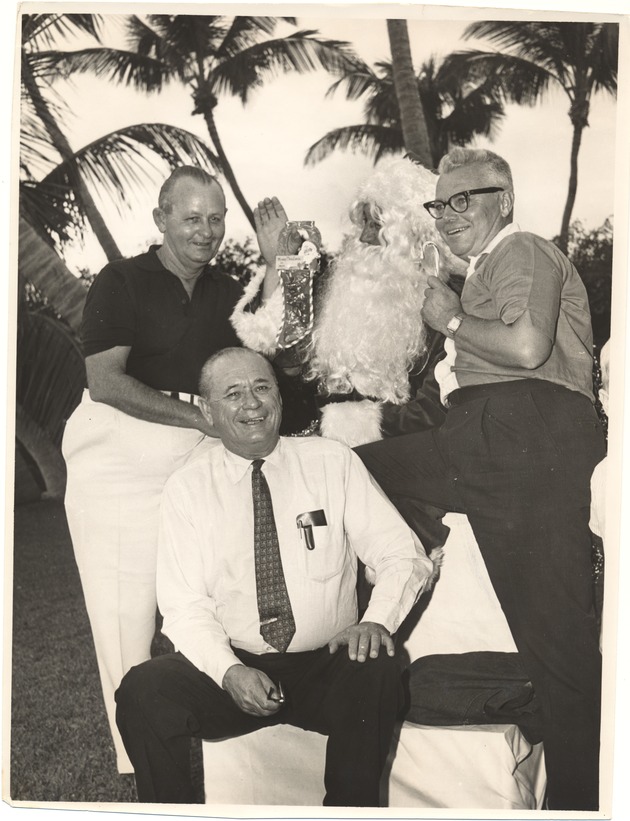 Lawn Party picture with Santa - Recto Photograph