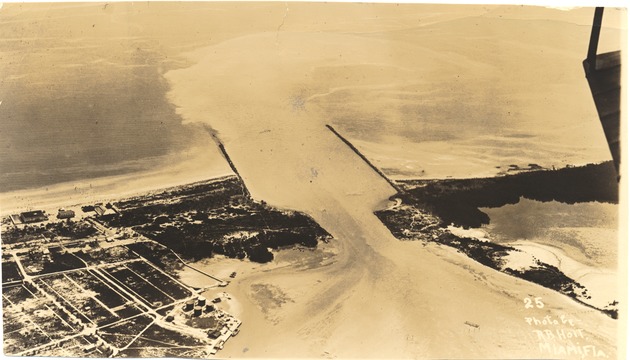 Mixed archive: photographs of Government Cut, 1916, and Bathing suits, 1919, postcard of Blackstone Hotel, 1933 and copy of Daily Sun Reporter, 1974 - Photograph, recto: [Government Cut, 1916]