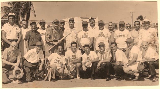 Portrait of the Miami Beach City Council - Photograph, recto: [Miami Beach City Council including Mel Richards (center)]