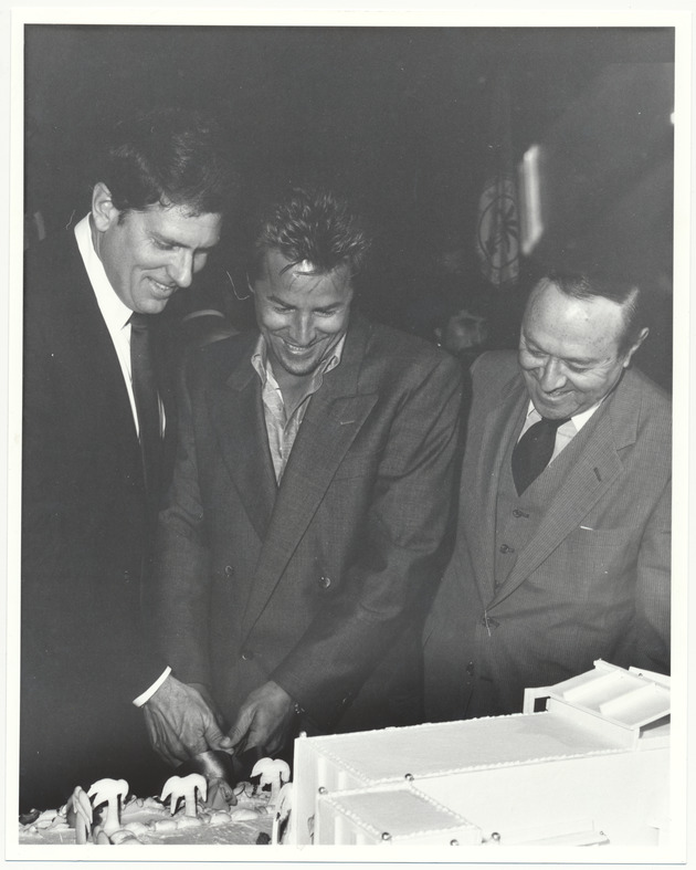 Don Johnson cake cutting - 