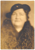 Portrait of woman