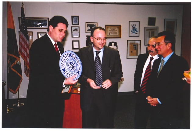 Mayor Dermer's Gift Exchange With Italian Mayor
