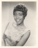 Unidentified female perfomer