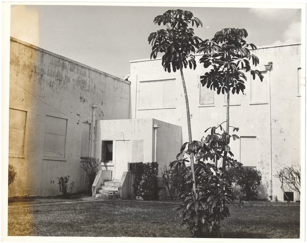 Latin Quarter Club after fire, 1959 - Photograph, recto: [View of side of Latin Quarter Club]