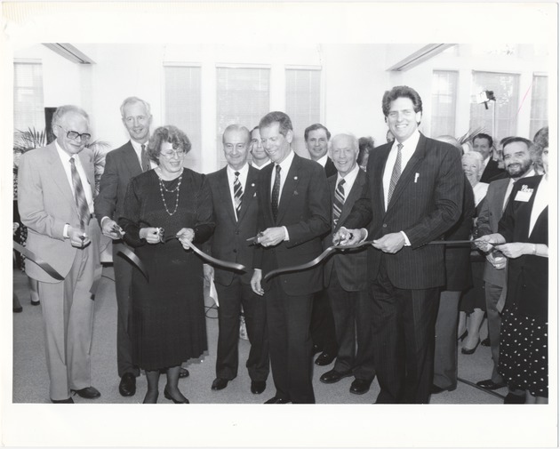 Temple Emanuel opening during the ribbon cutting ceremony with Commissioners, Mayor Alex Daoud and Rabbi Lehrman - 