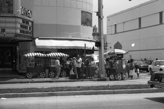 Espanola Way Festival and Pirate Takeover - Image 1