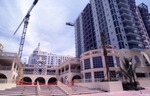 Entertainment complex at Ocean Drive and 15th Street