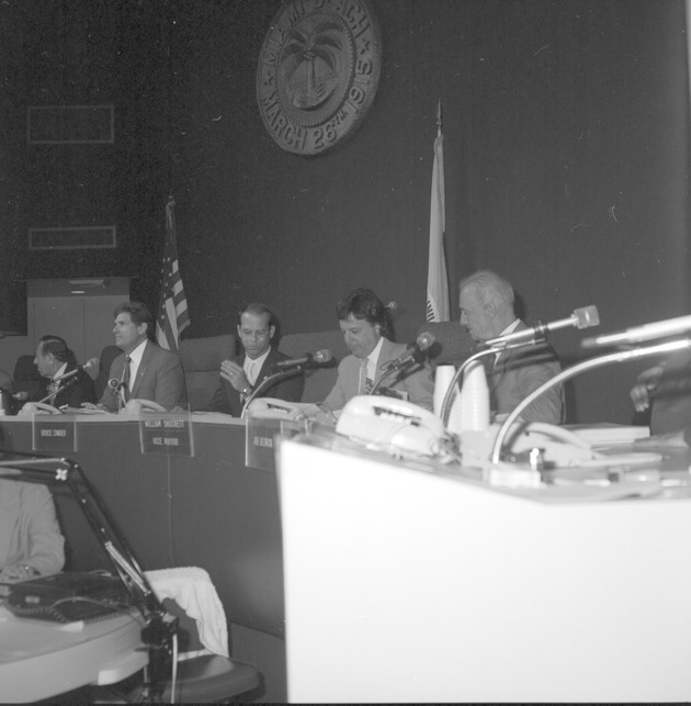 City of Miami Beach council meeting, presentations, 1987 - Image 1