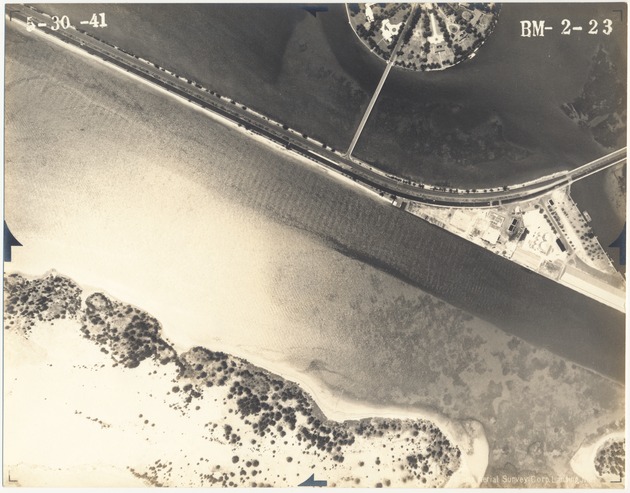 Aerial view of Terminal Island, Dodge Island, Sam's Island and County Causeway - Recto Photograph