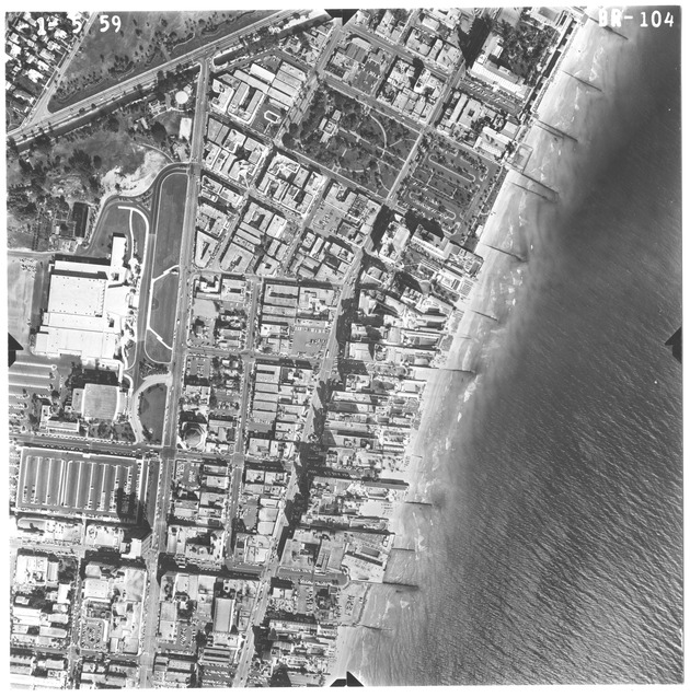 Aerial view of oceanfront buildings between 16th Street and 23rd Street - Recto Photograph