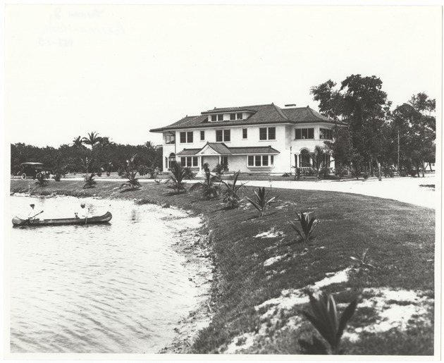 View of the Pancoast residence and estate - Recto Photograph