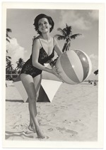 Jean Pinder - beach modeling scene
