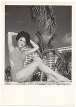 [1960] Peppi Hausman - beach modeling scene