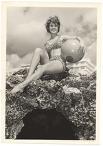 [1960] Jackie Modisette - beach modeling scene
