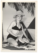 Sherri Schupfer - beach modeling scene