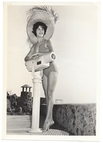 Victoria Wells - beach modeling scene