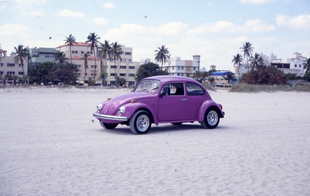 Volkswagen Beetles on Miami Beach - Volkswagen Beetle automobiles on Miami Beach 1