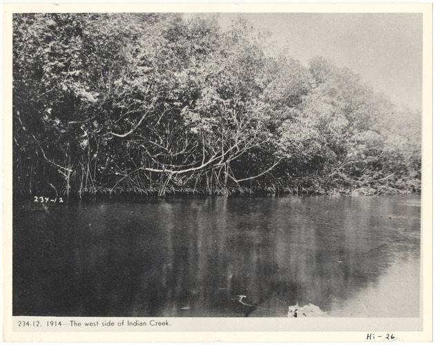 West side of Indian Creek - Recto Photograph