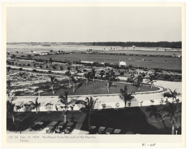 Looking northeast from the roof of the Nautilus Hotel - Recto Photograph