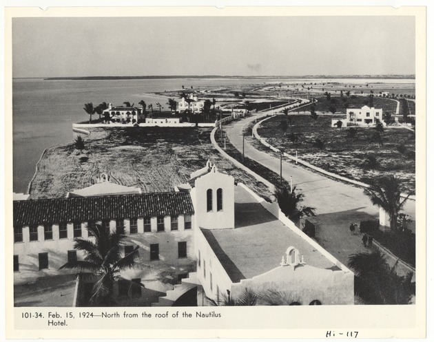 Looking north from the roof of the Nautilus Hotel - Recto Photograph